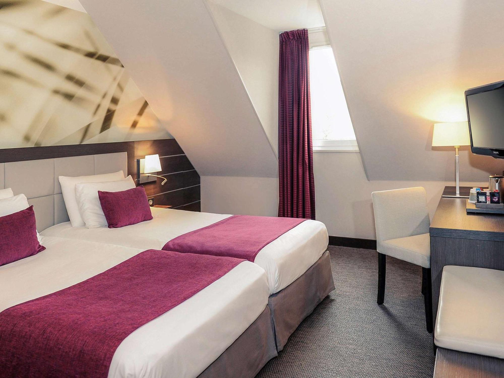 Mercure Bayeux Omaha Beach Port-en-Bessin-Huppain Exterior photo